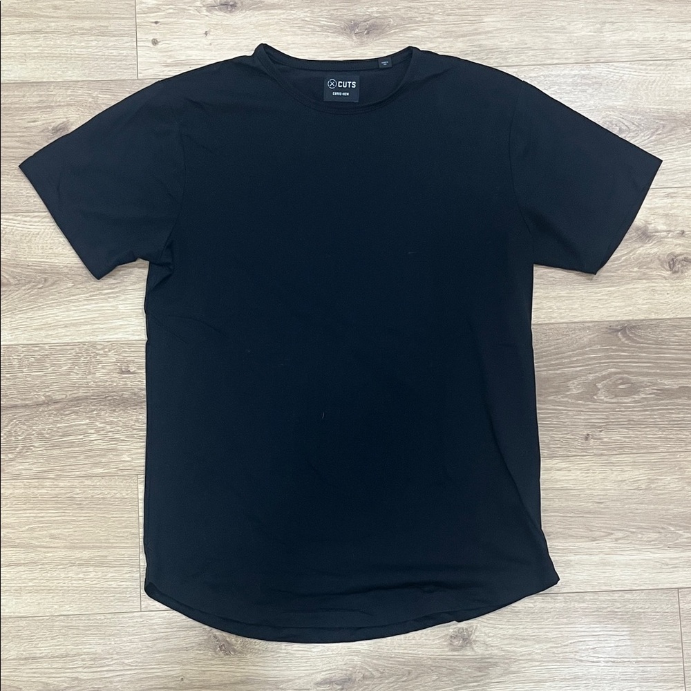 Cuts Clothing AO Curve Hem Black Tee